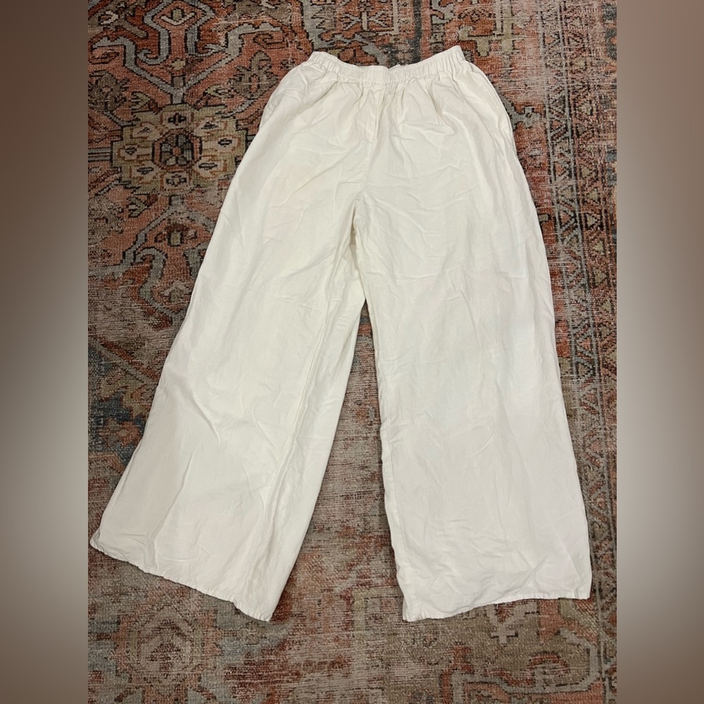 White lined linen pants